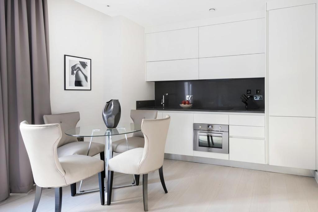Buckingham Palace Residences By Aeria Apartments Londres Exterior foto