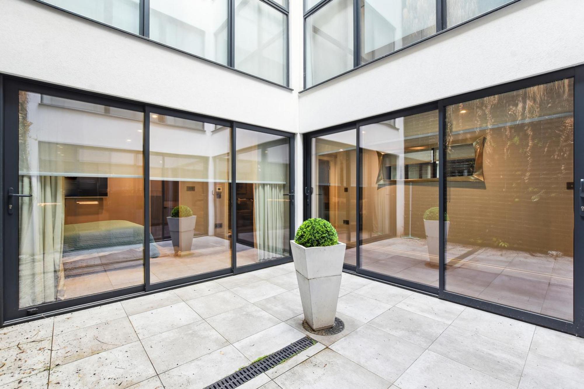 Buckingham Palace Residences By Aeria Apartments Londres Exterior foto